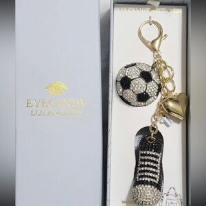 SOCCER MOMS!!!! Eyecandy Los Angeles VIRAL Soccer Key/Purse Charms